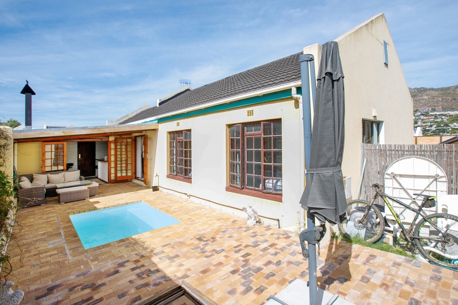 3 Bedroom Property for Sale in Fish Hoek Western Cape